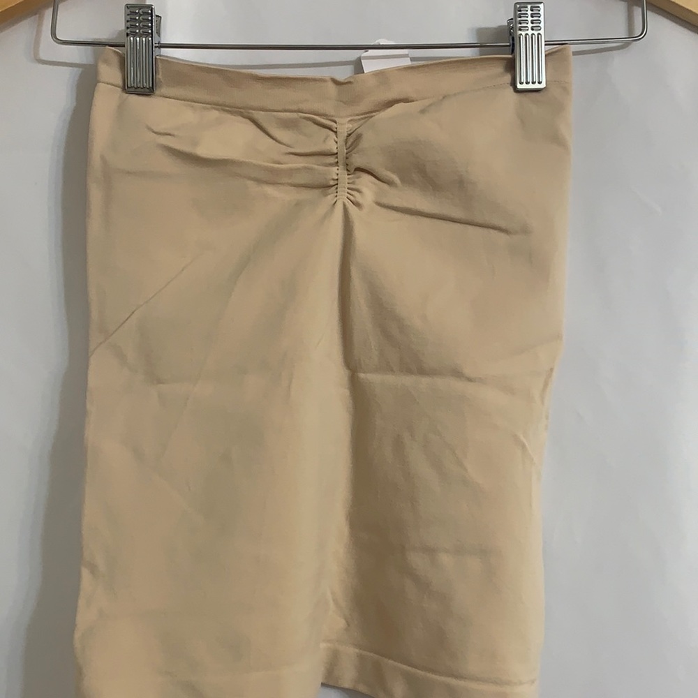 BARELY THERE SHAPE WEAR